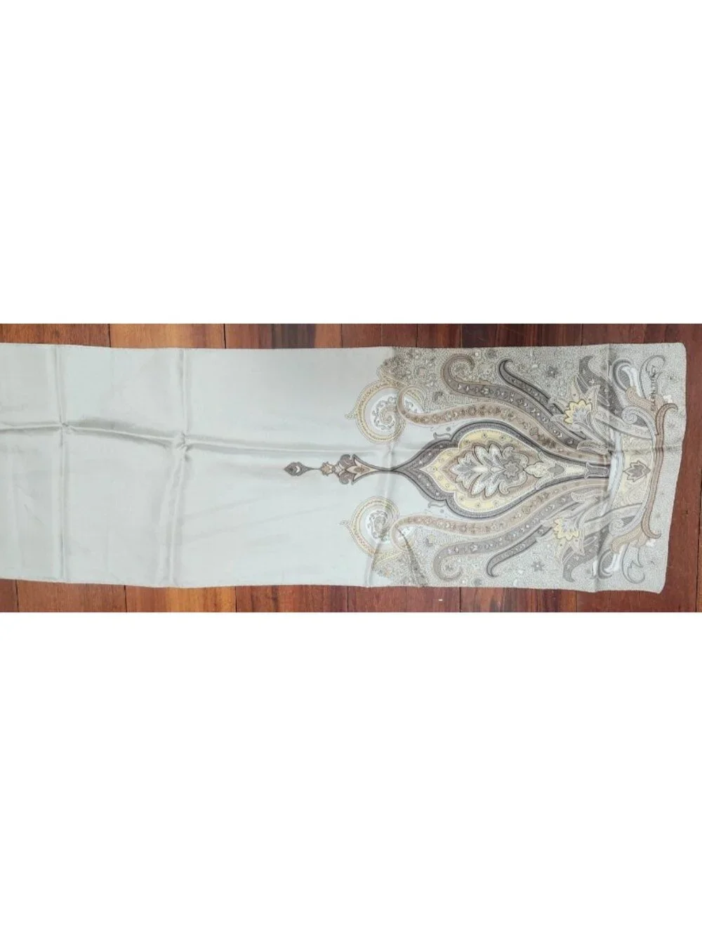 Ellen Tracy 100% Silk Paisley Oblong Scarf Beige Taupe Gray 59 x 10.5 in